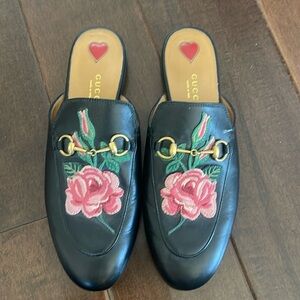 Gucci mules size 38.5